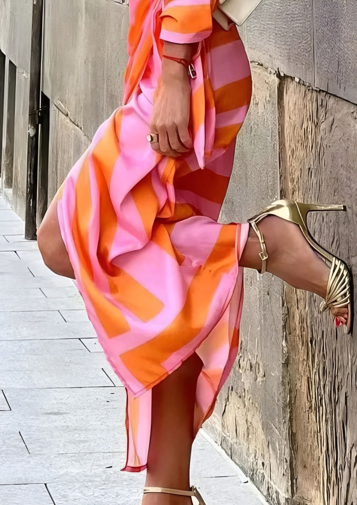 Olivia – Vestido Camisero Estampado con Cintura Entallada