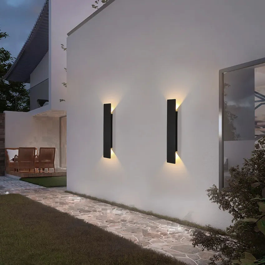 Lámpara de pared exterior negra de aluminio impermeable