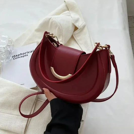 Bolsos de cuero cruzados a la moda