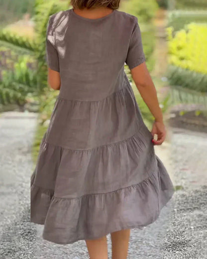 Vestido de verano casual con escote en V de Bretaña