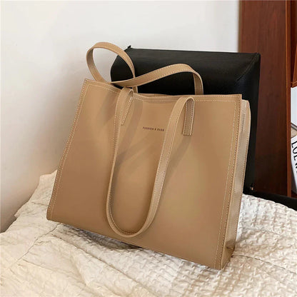 Sophia Fashionable and Practical Bag
