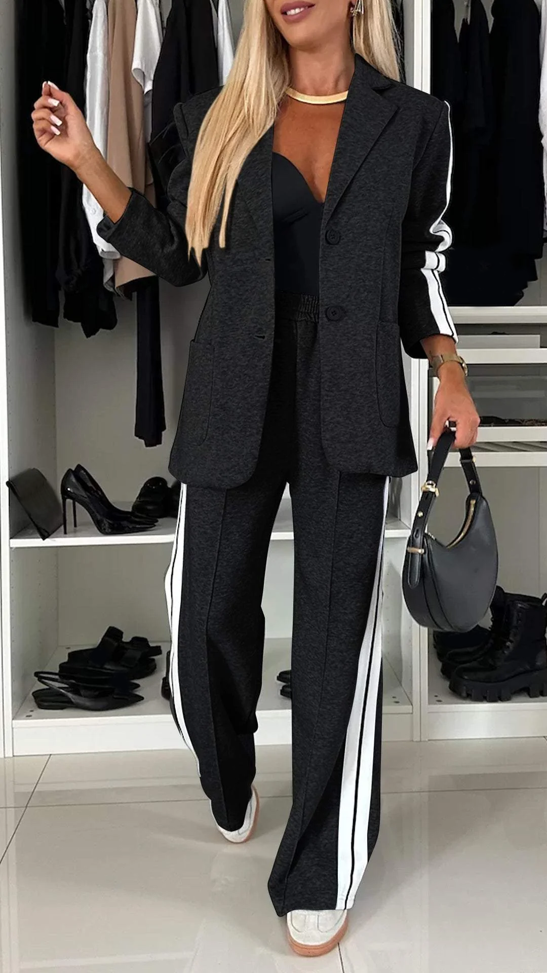 Básicos | Un traje casual de oficina con un toque moderno