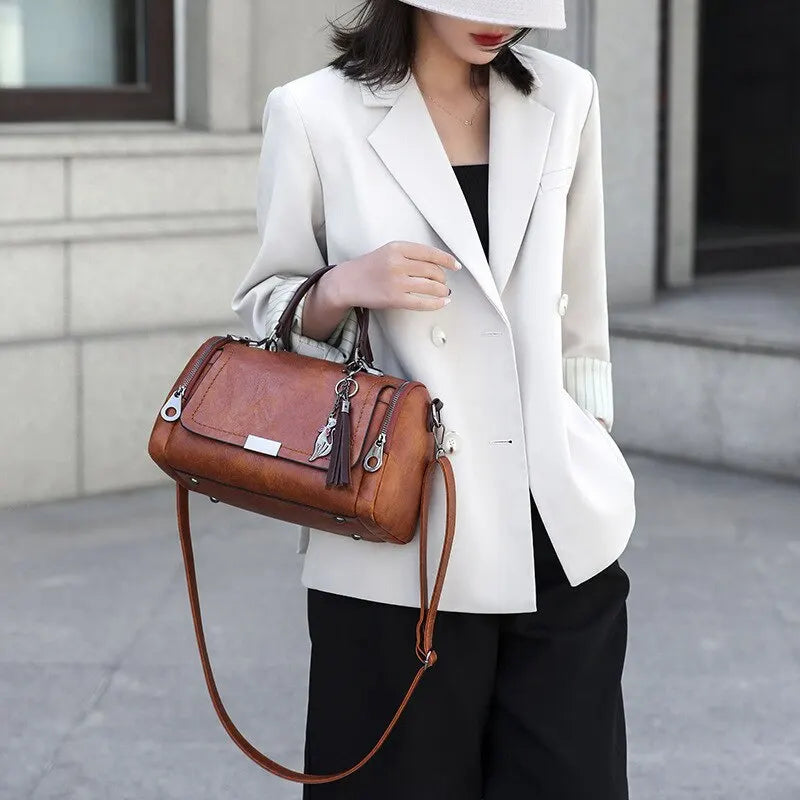 Elegante Bolsa de Hombro de Cuero - Irmela