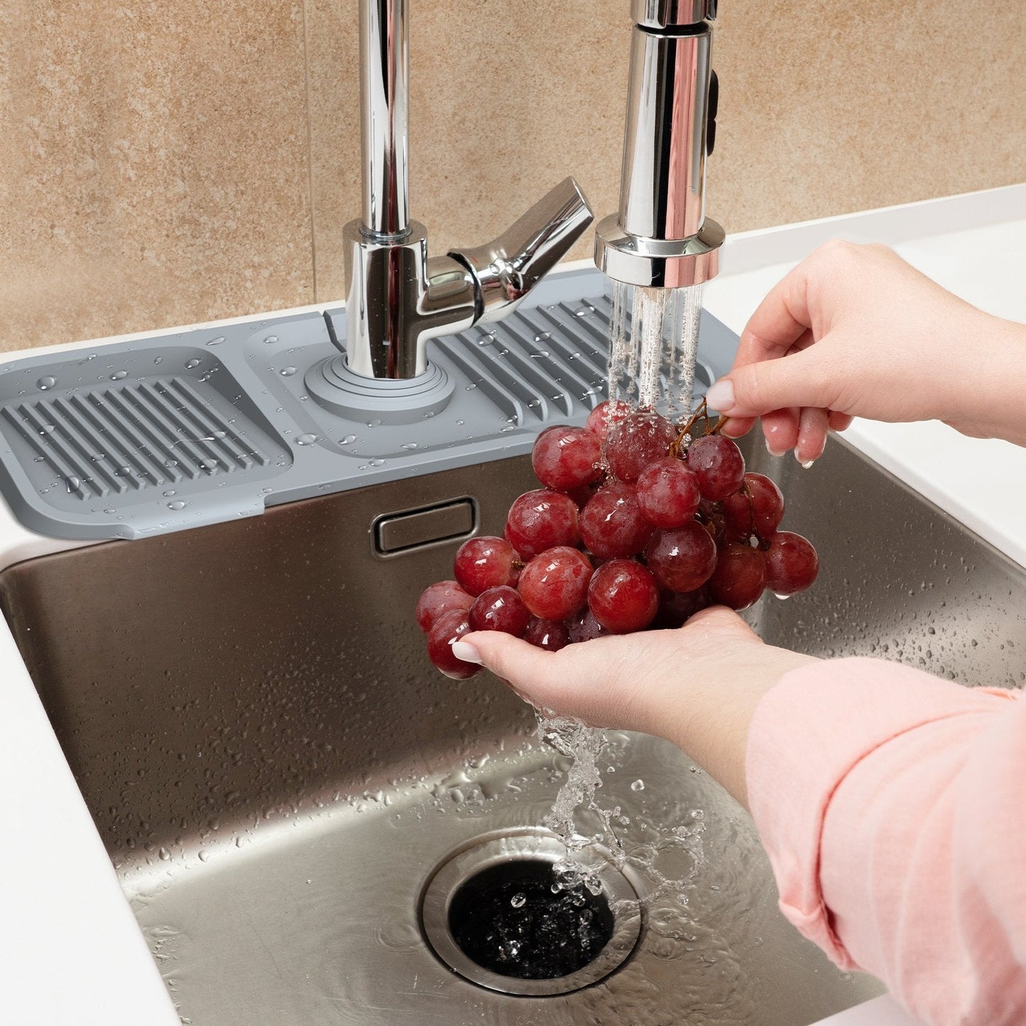 Protector contra salpicaduras AquaShield para fregadero | Protector de silicona para fregadero de cocina