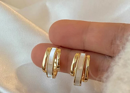 Opal Glow Earrings – Minimal Gold Hoops with White Opal Drop