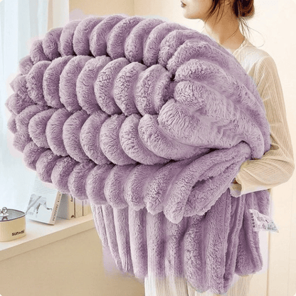 Ultra-Soft Fluffy Blanket – Cozy Thick Plush Comforter for All-Season Warmth