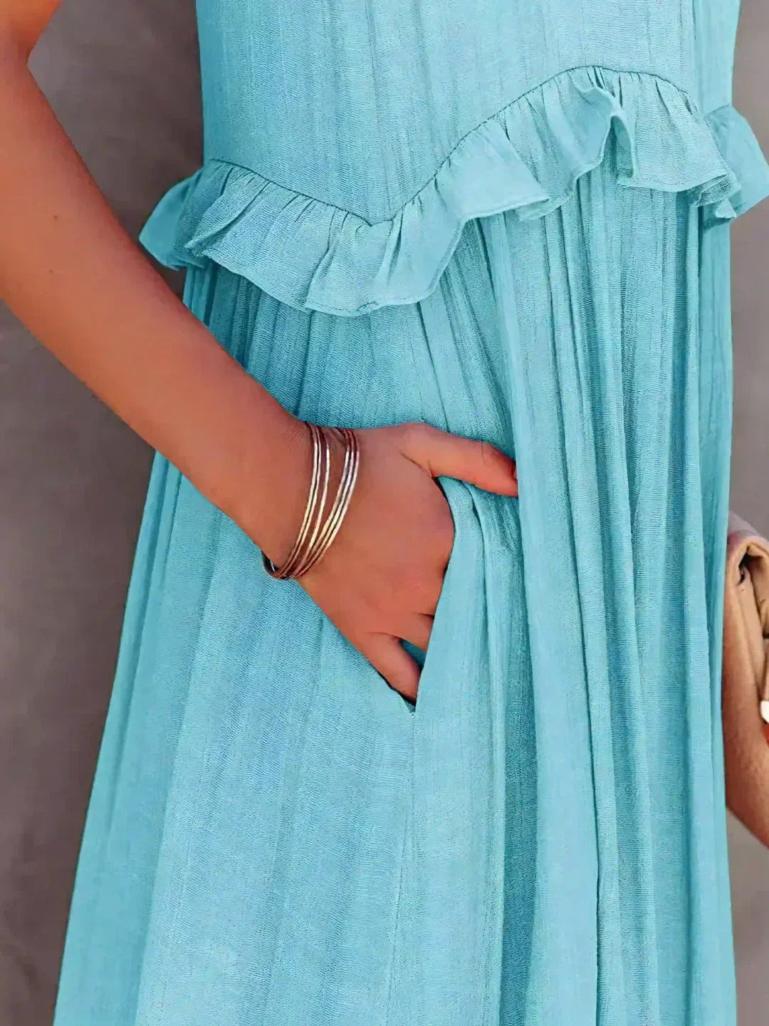 Edna | Vestido maxi con volantes y cuello halter