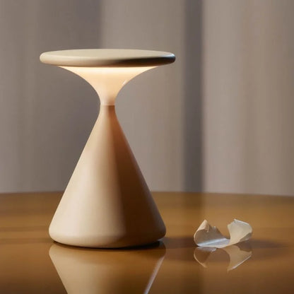 Lámpara de mesa moderna inalámbrica con luz LED táctil