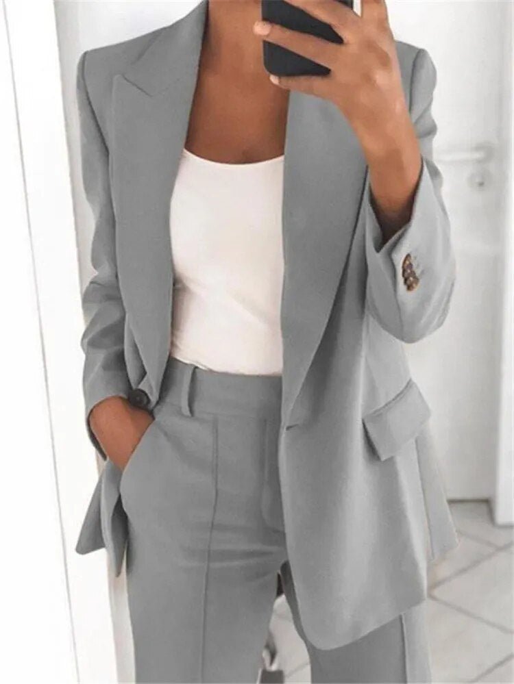 Conjunto completo Eva con blazer y pantalones