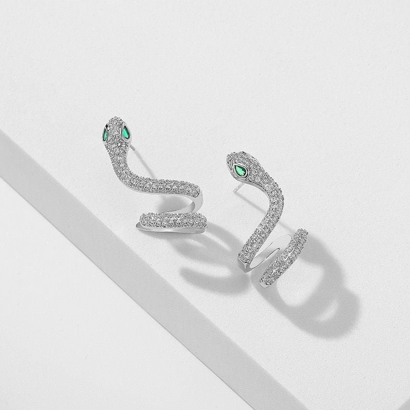 pendientes de serpientes