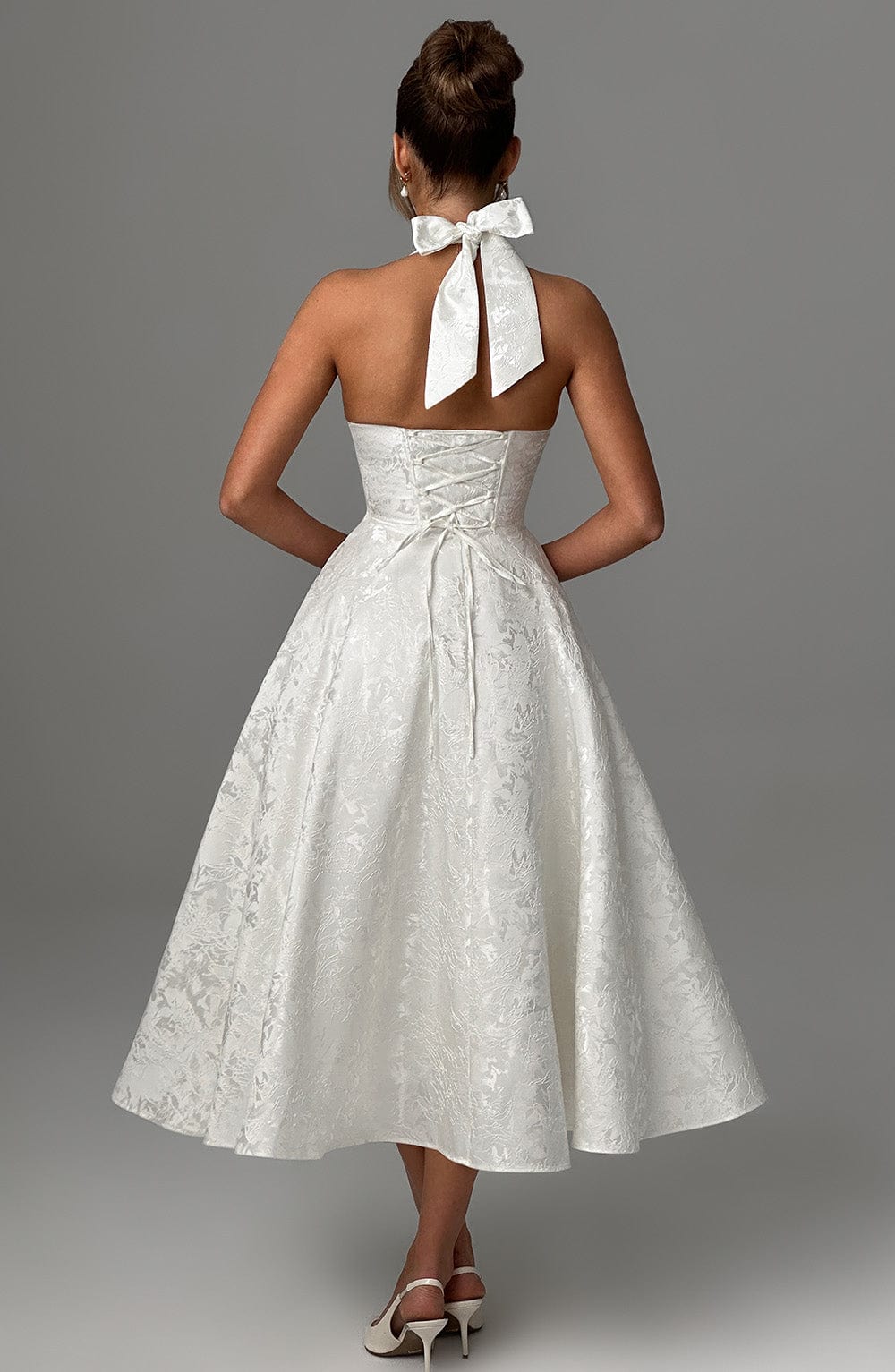 Renata - Maxi con cintura ajustable de encaje jacquard