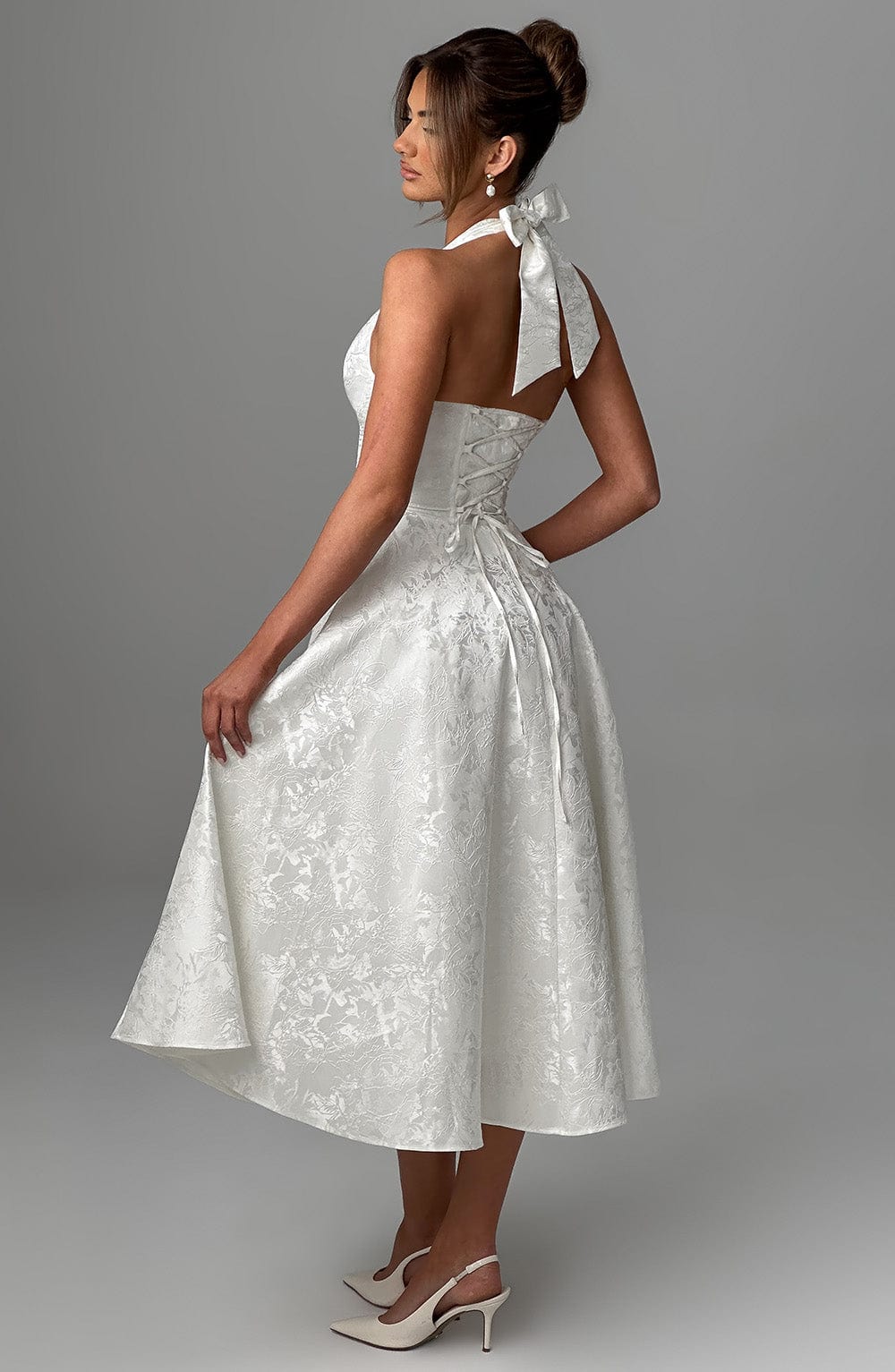Renata - Maxi con cintura ajustable de encaje jacquard