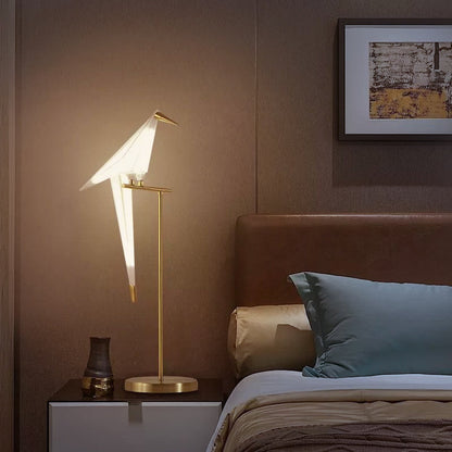 Modern Gold Metal Bird Table Lamp