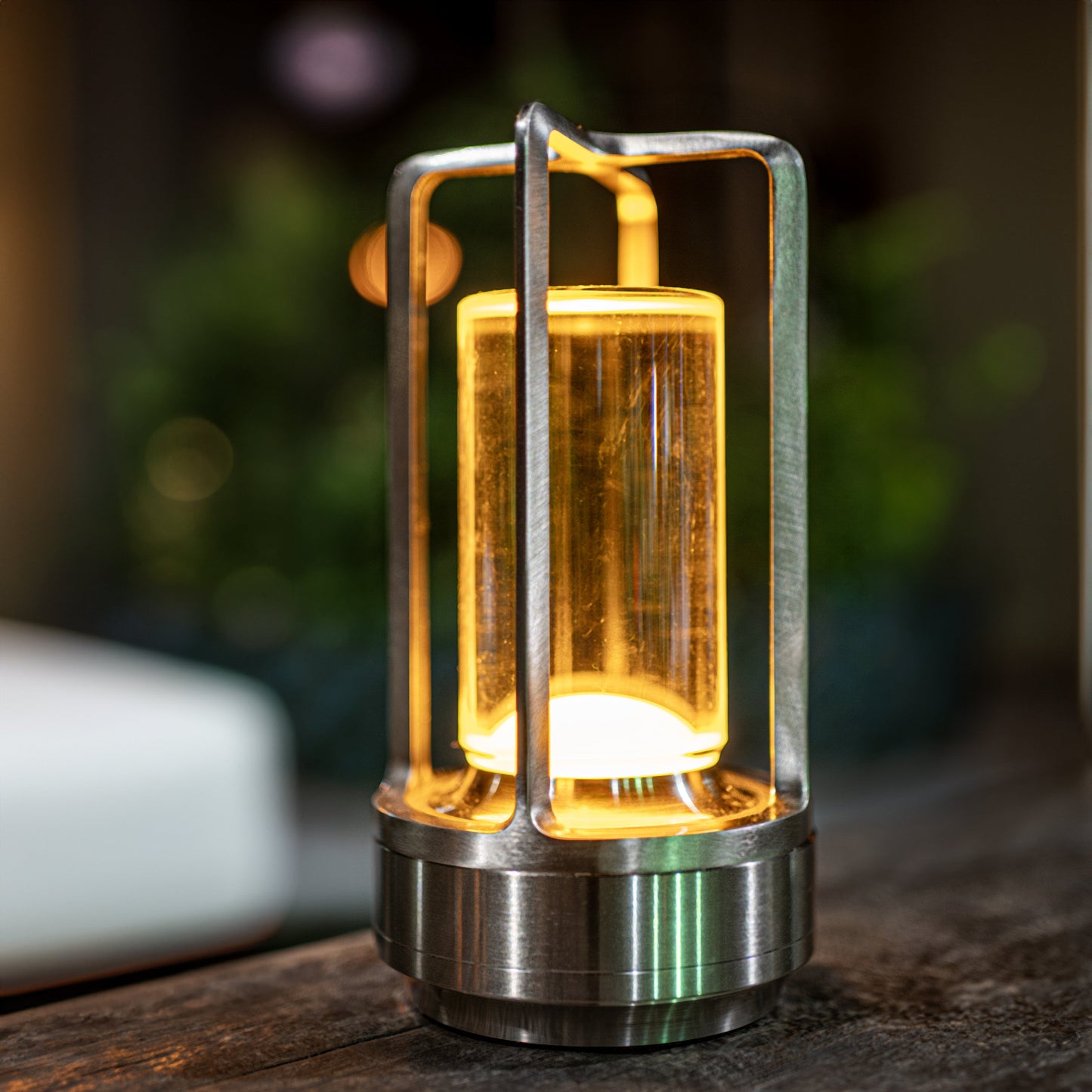 Lámpara de mesa de cristal con efecto vela LED