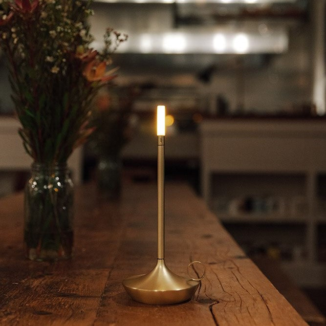 Lámpara de mesa con luz LED moderna regulable