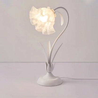 Table Lamp with Vintage Flower Design Base