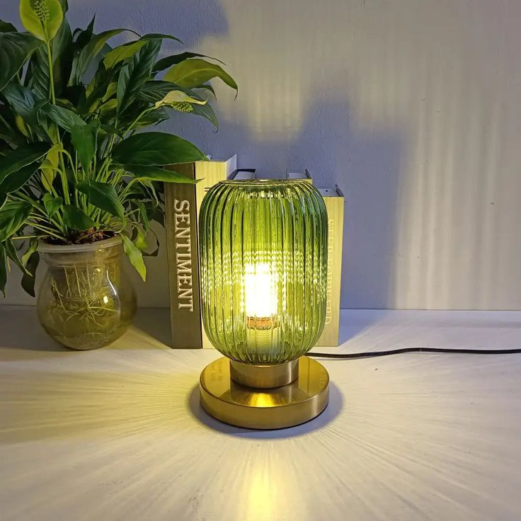 Lámpara de mesa moderna con pantalla de vidrio luz de noche