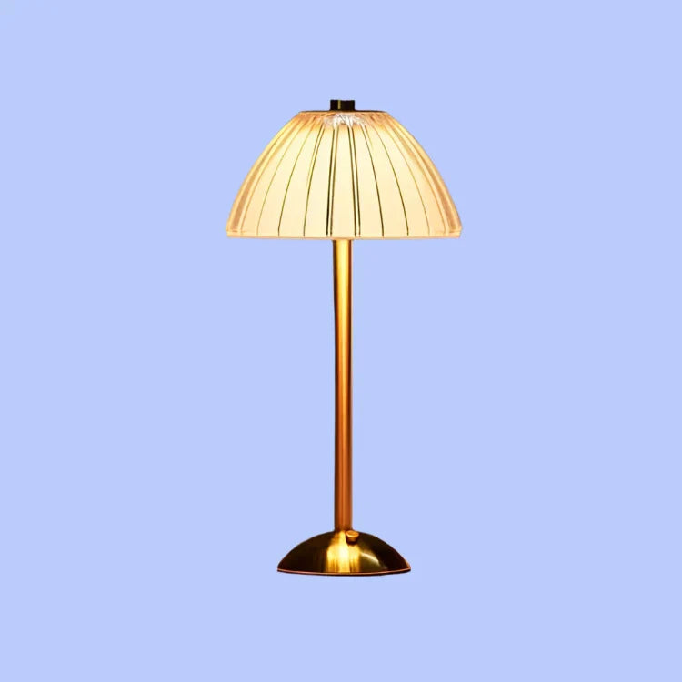 Lámpara de mesa con pantalla de cristal y carga USB