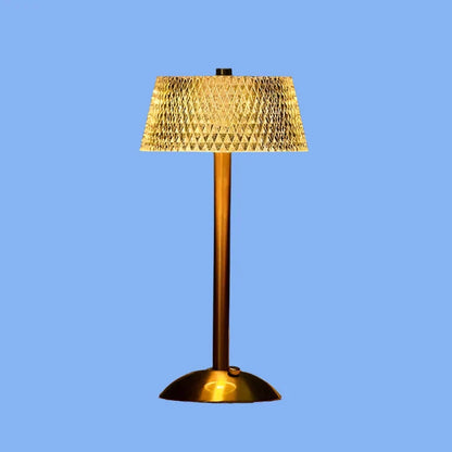Lámpara de mesa con pantalla de cristal y carga USB