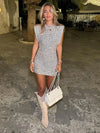 Halle - Vestido Mini Ajustado de Lentejuelas con Cuello Redondo