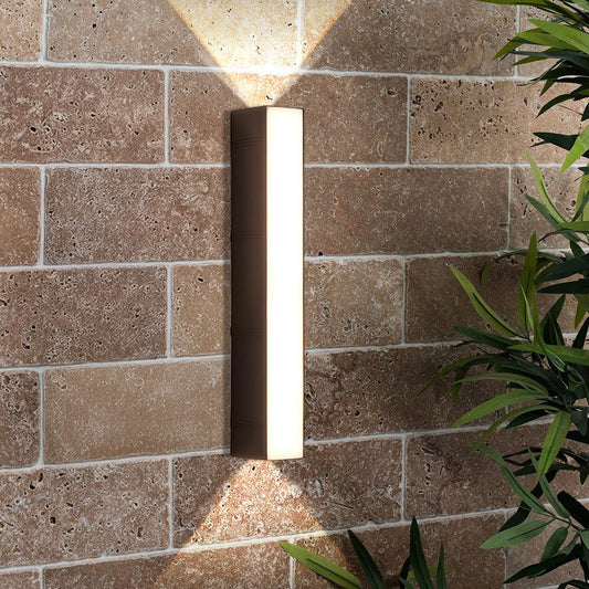 Lámpara de pared moderna exterior vertical con luz LED