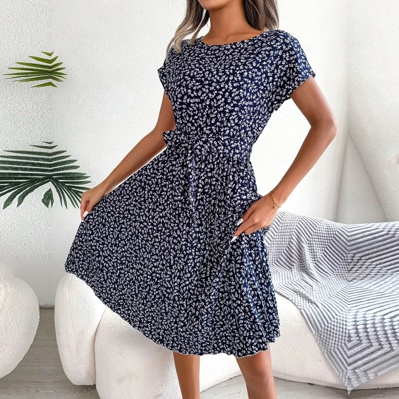Alina | Vestido midi plisado floral