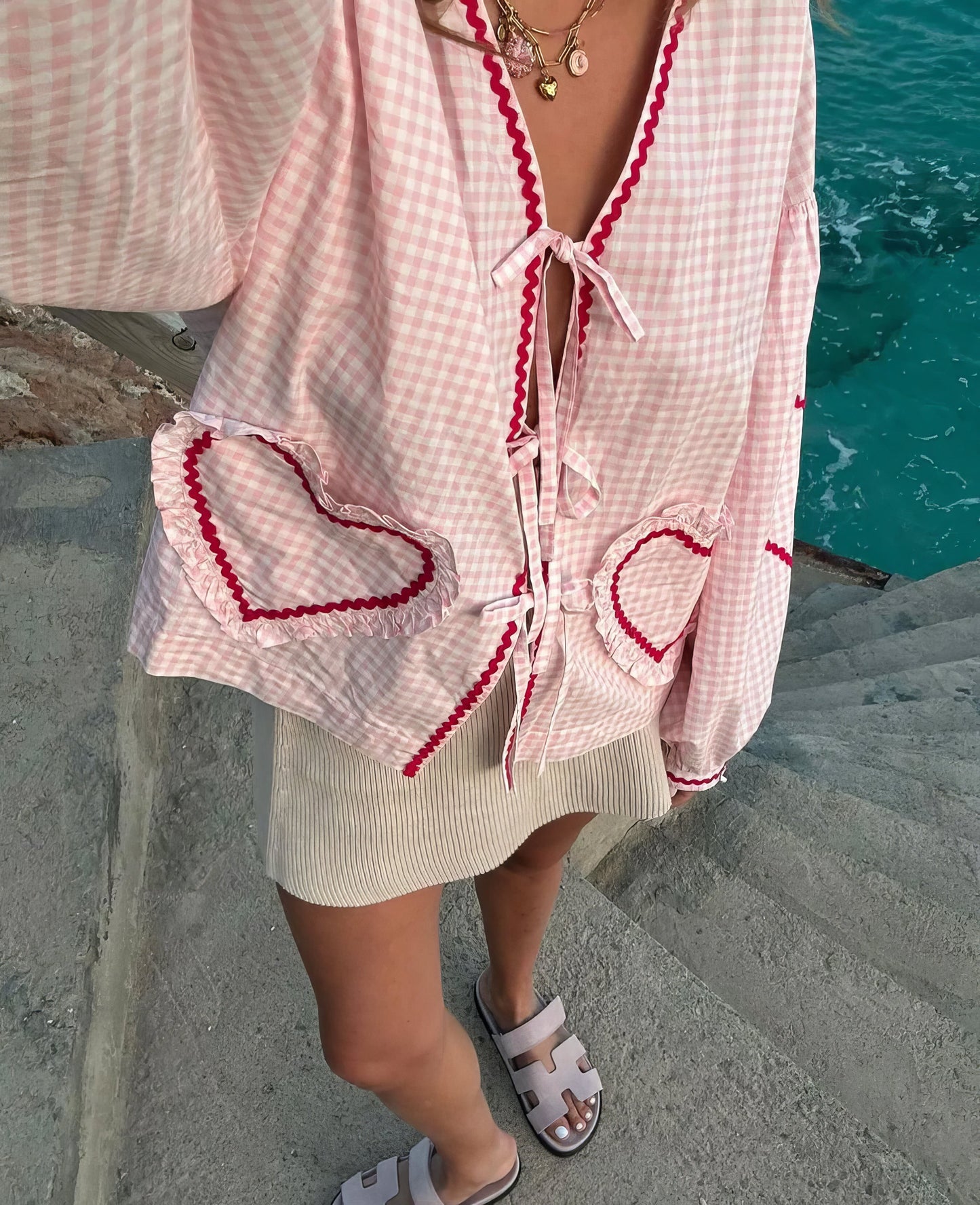 Vern - Camisa de encaje con corazón a cuadros y cordones