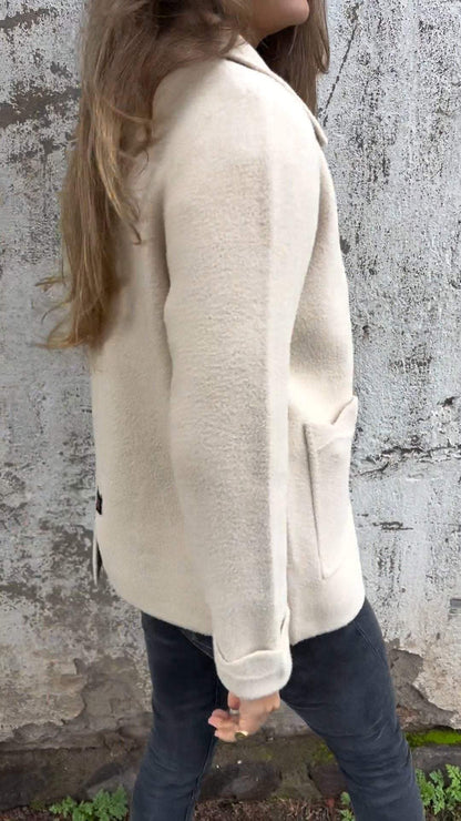 Enza | Abrigo de Invierno Acogedor