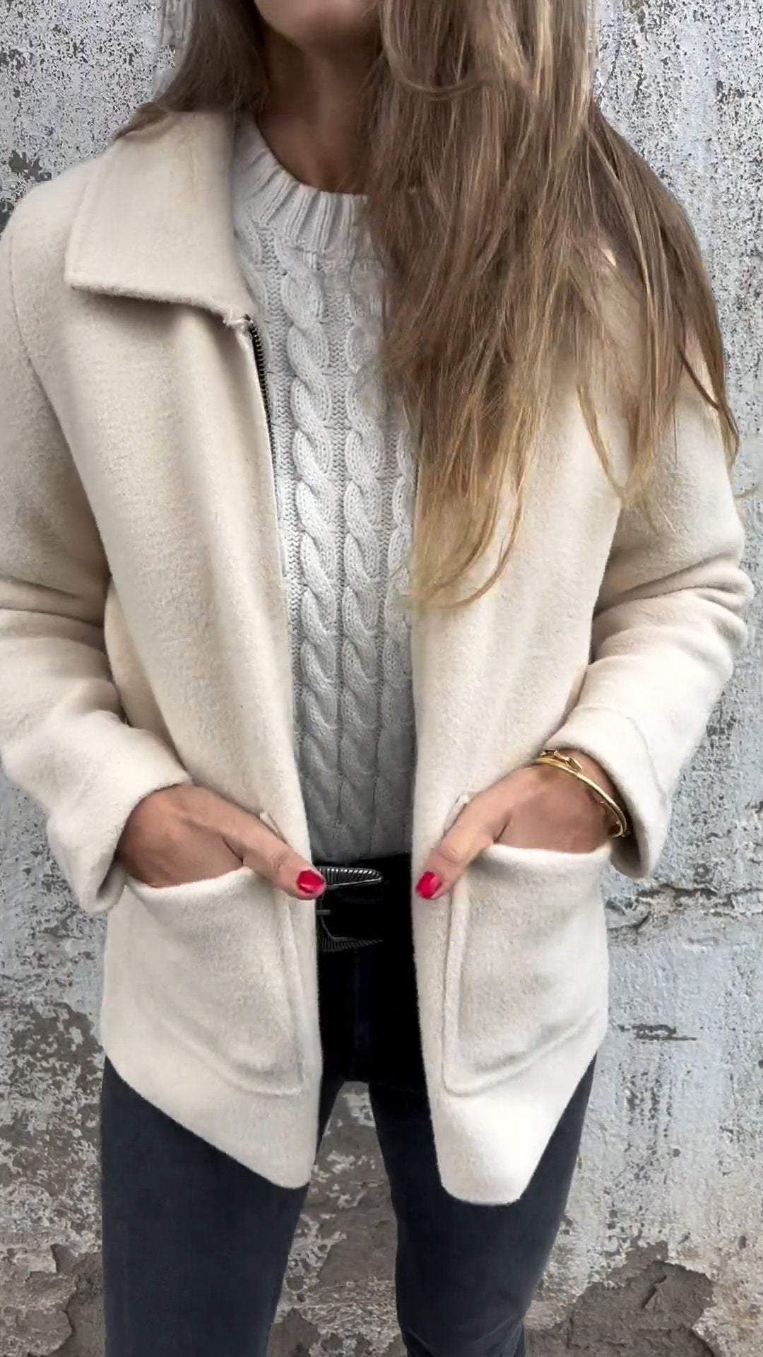 Enza | Abrigo de Invierno Acogedor