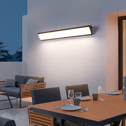 Lámparas de pared impermeables modernas para exteriores con luz LED