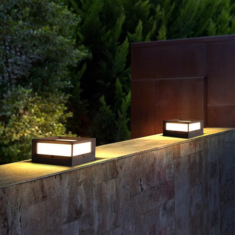 Luz de Poste Solar LED para Jardín de Aluminio Negro