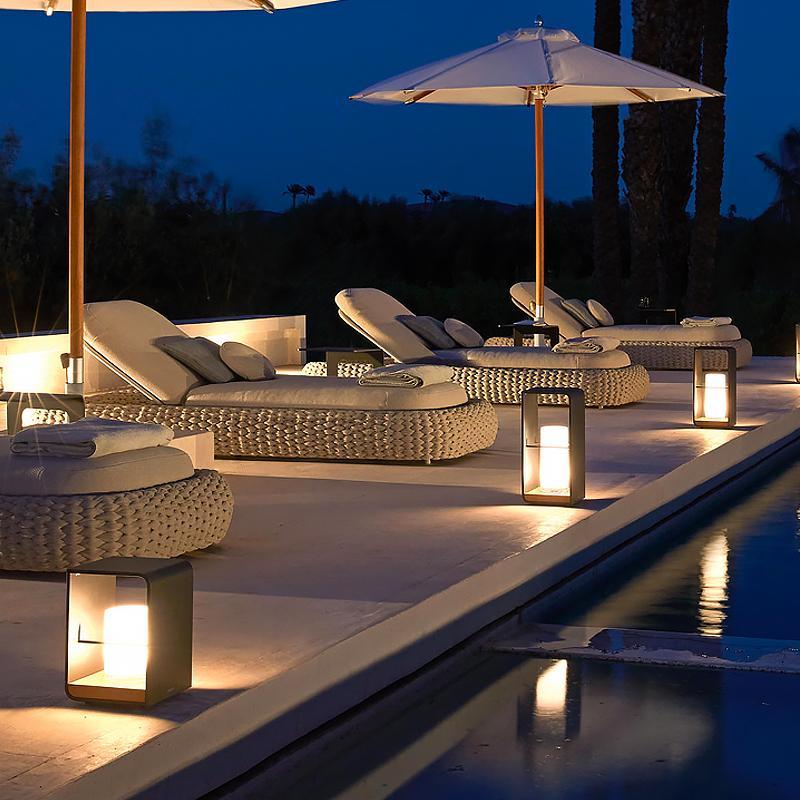Outdoor Solar Garden Lantern with LED Light
