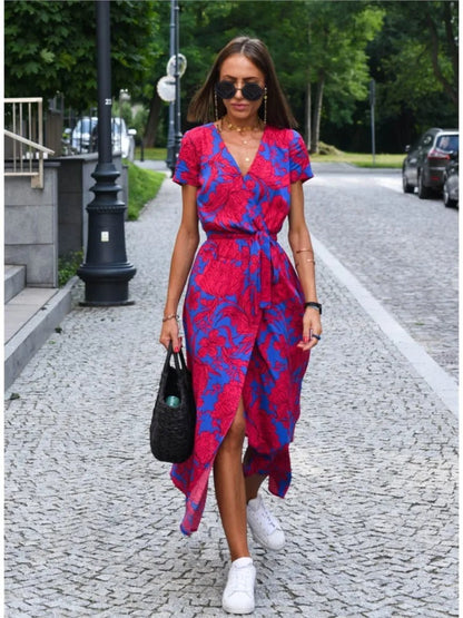 Vada - Vestido con escote en V, abertura y estampado Sunset Stroll