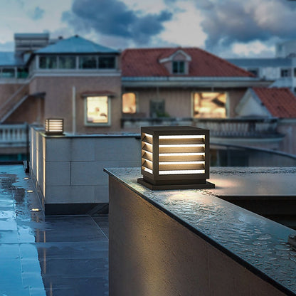Outdoor Garden Post Light with Solar LED