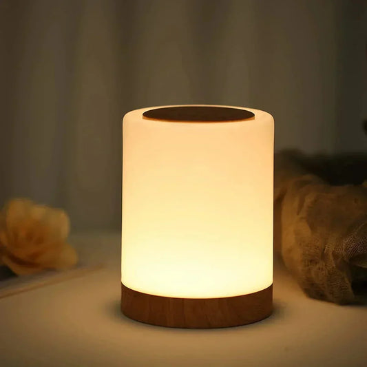 Lámpara de mesa LED con base de madera y control táctil