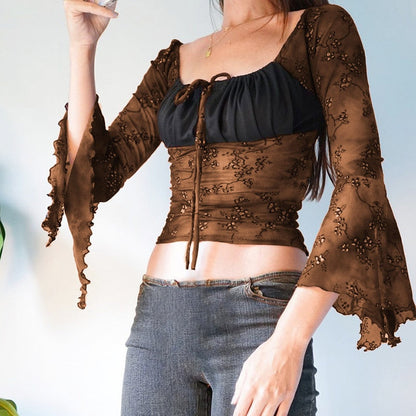 Blusa Marlene de manga larga con mangas acampanadas