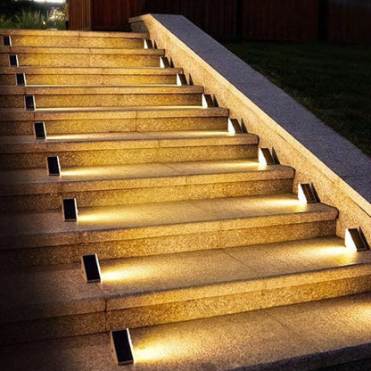 Luces solares para escalones exteriores con brillo LED cálido