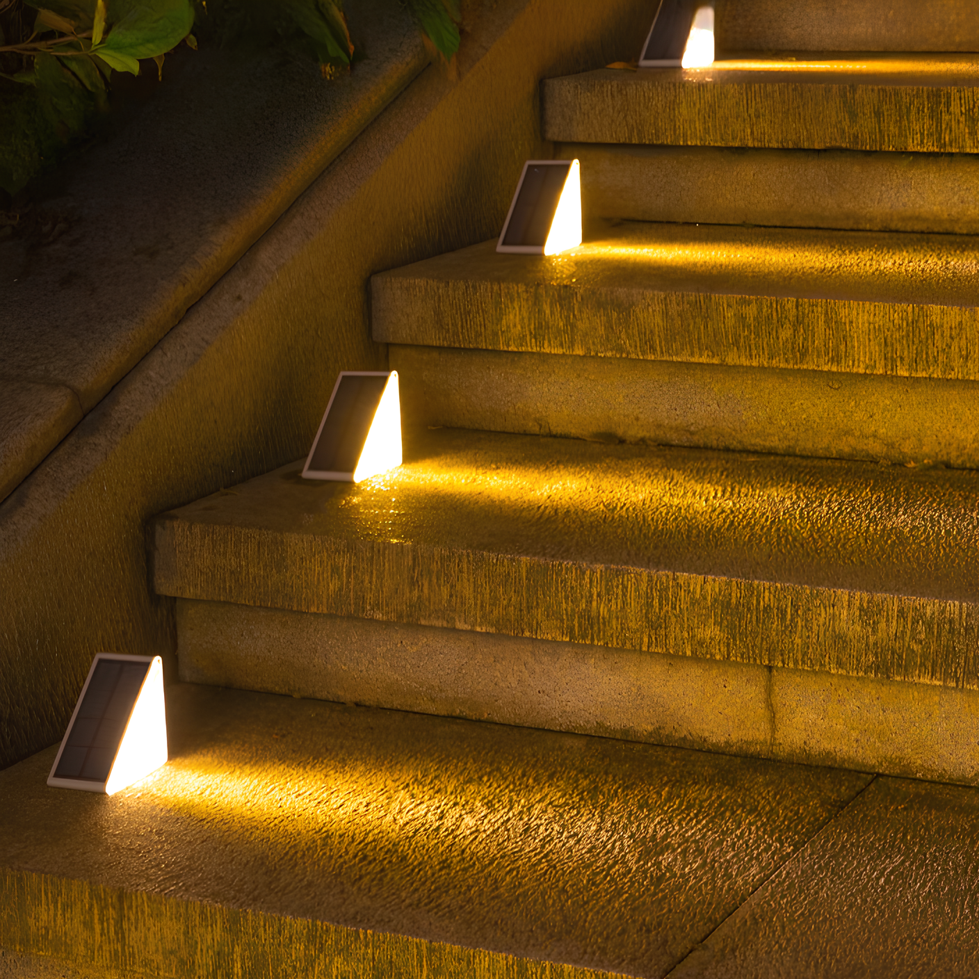 Luces solares para escalones exteriores con brillo LED cálido