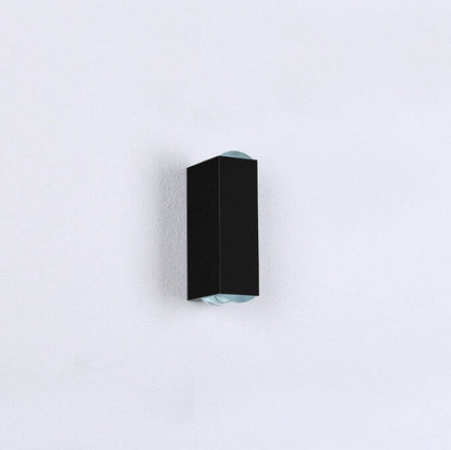 Lámpara de pared moderna negra para exterior con luz LED