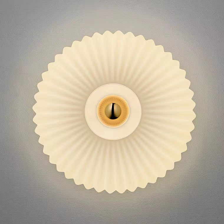Aplique de pared vintage con cúpula de vidrio