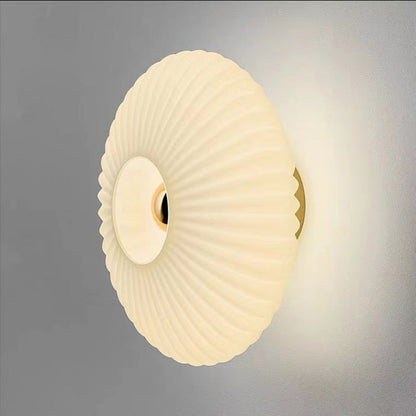 Aplique de pared vintage con cúpula de vidrio