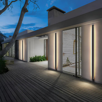 Lámpara de Pared Exterior Negra de Aluminio con LED