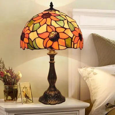 Stained Glass Table Lamp with Floral Design