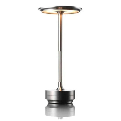 Lámpara de mesa dorada inalámbrica LED para uso en interiores