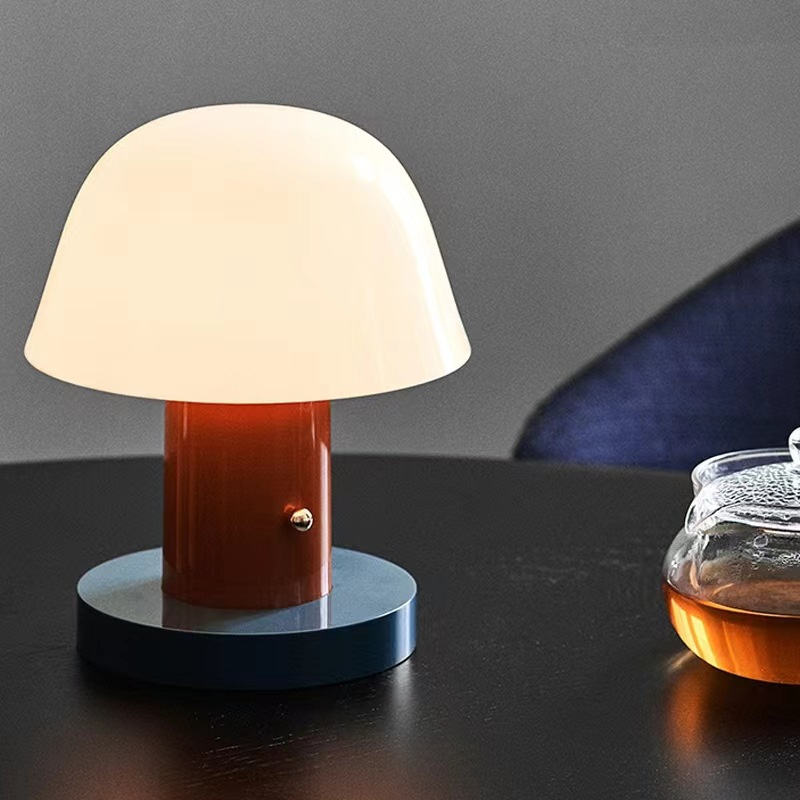 Lámpara de mesa moderna LED diseño de hongo