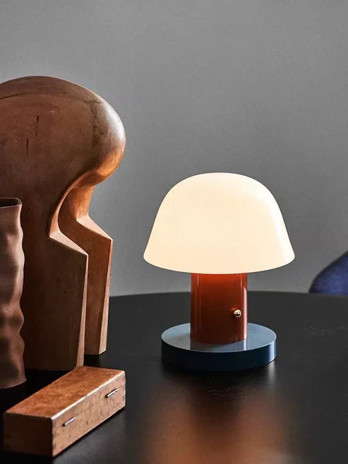 Lámpara de mesa moderna LED diseño de hongo