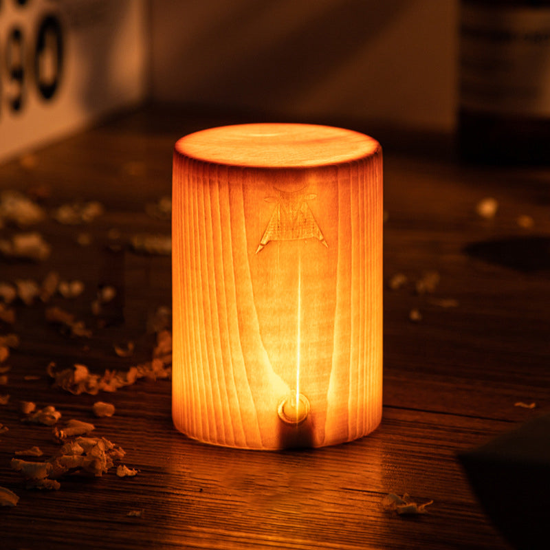 Lámpara de mesa con control táctil acabado en madera